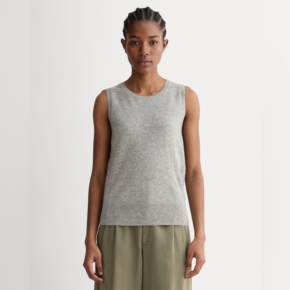 Everlane Cashmere Classic Tank in Gray Blue